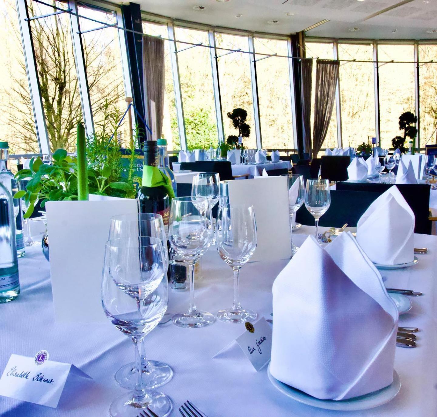 Genohotel Forsbach レスラート エクステリア 写真