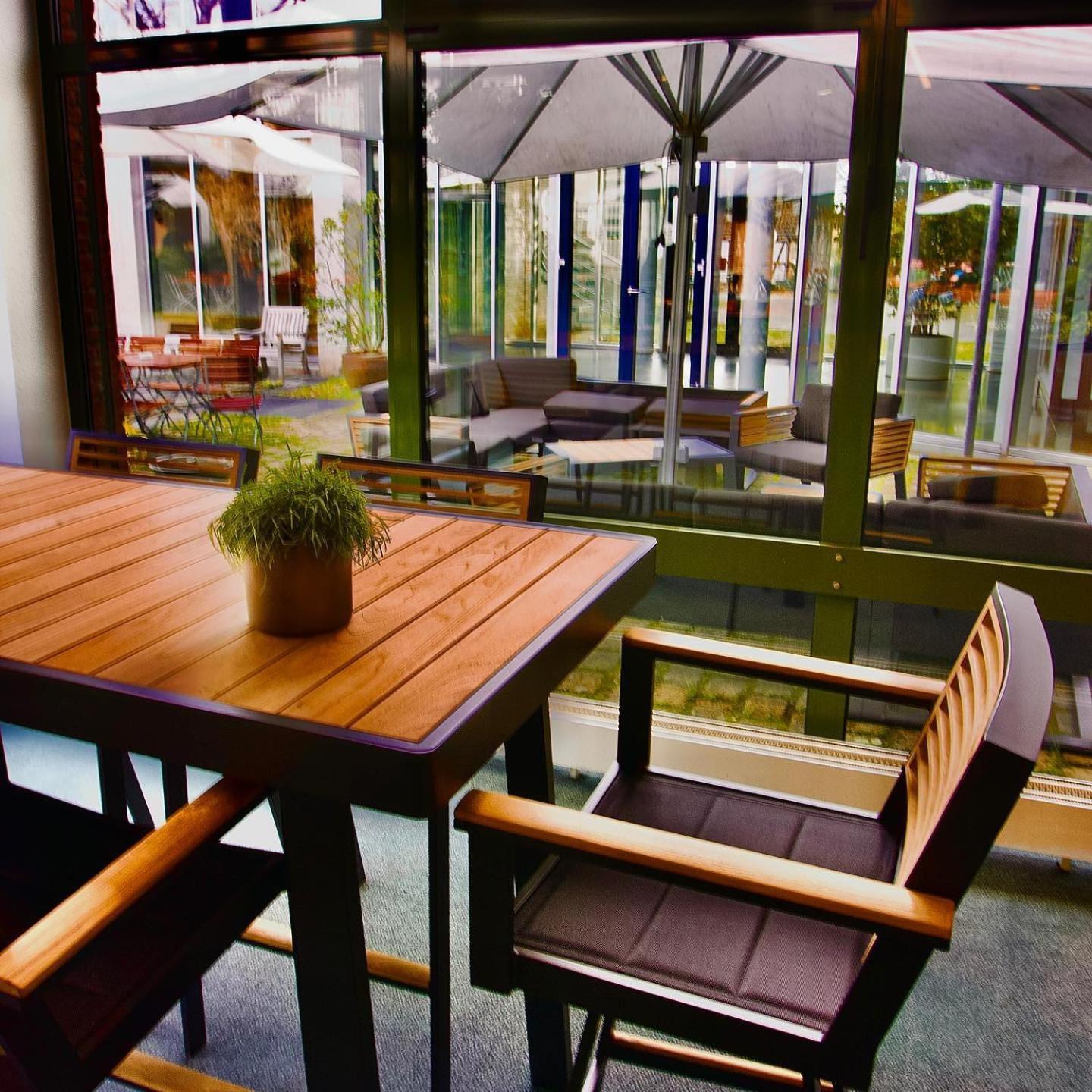 Genohotel Forsbach レスラート エクステリア 写真
