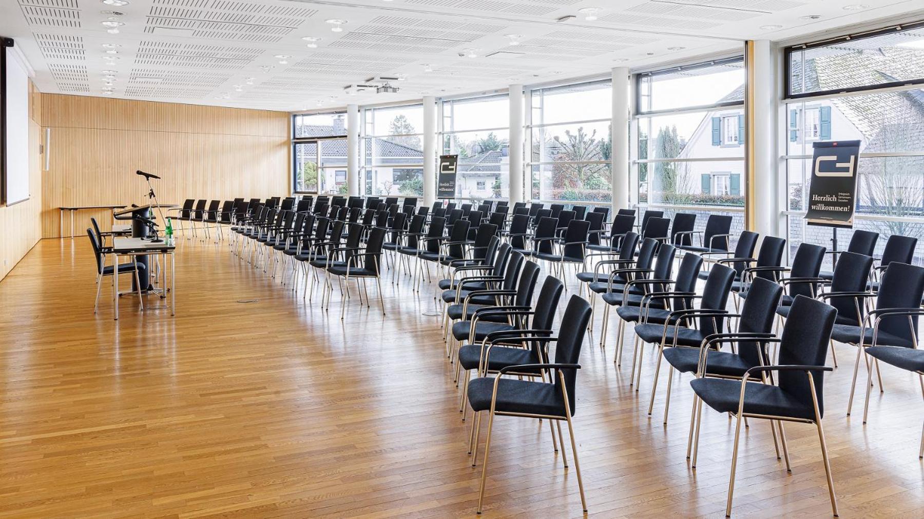 Genohotel Forsbach レスラート エクステリア 写真