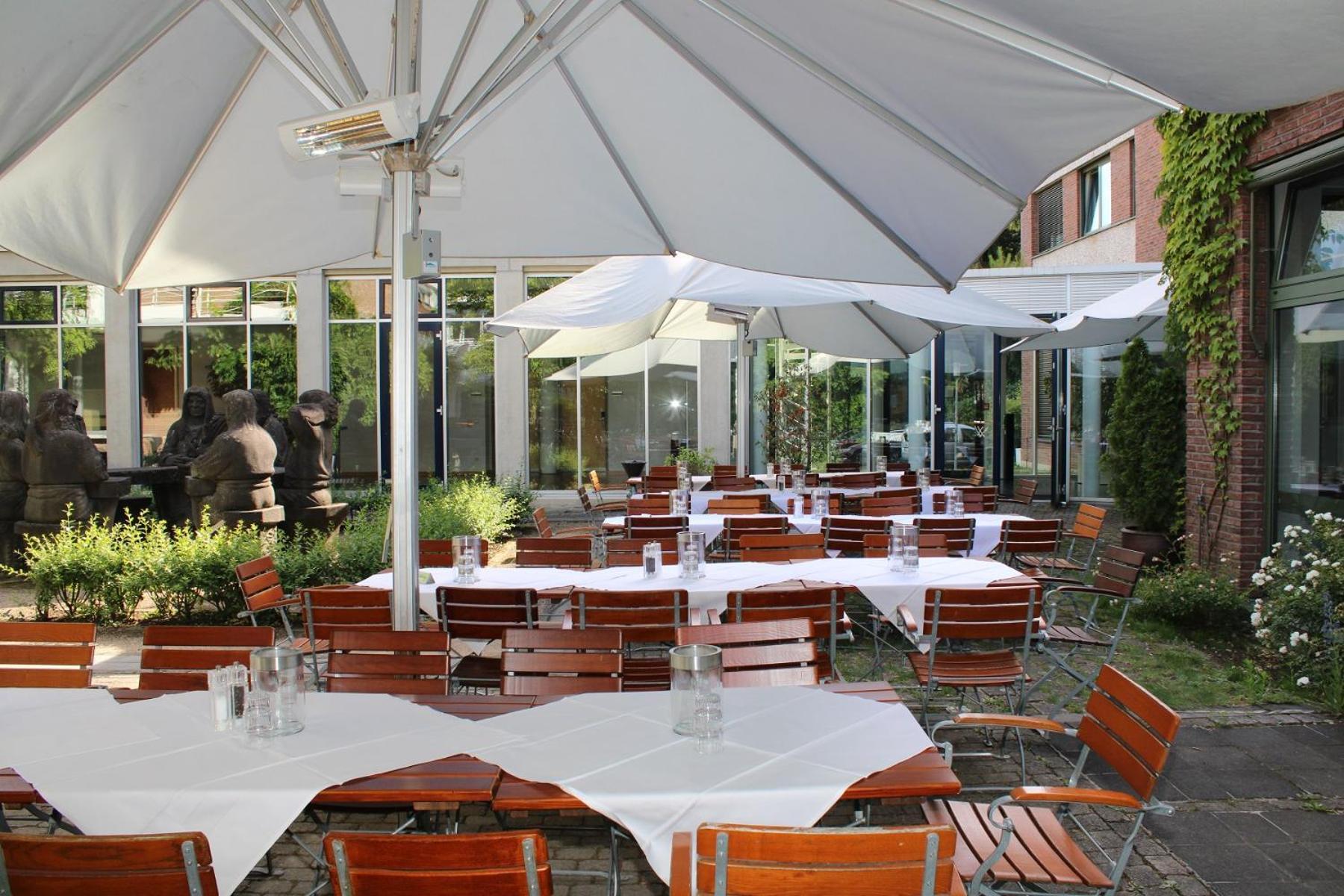 Genohotel Forsbach レスラート エクステリア 写真