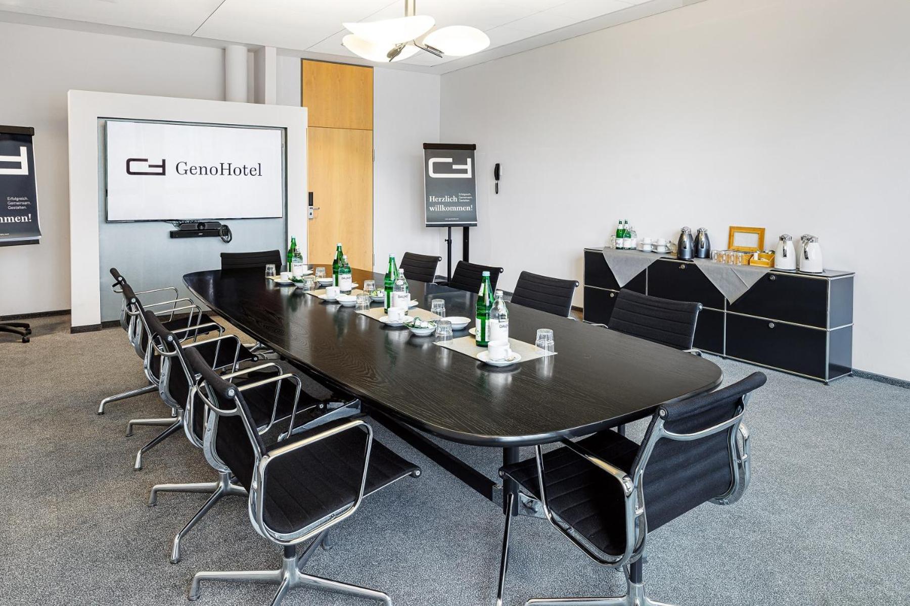 Genohotel Forsbach レスラート エクステリア 写真