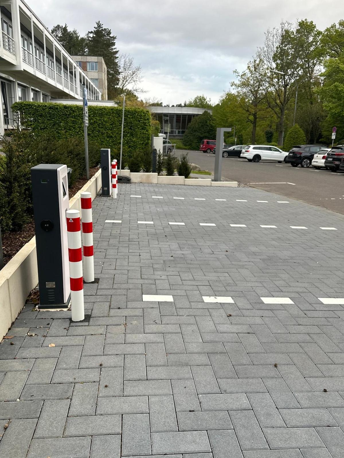 Genohotel Forsbach レスラート エクステリア 写真