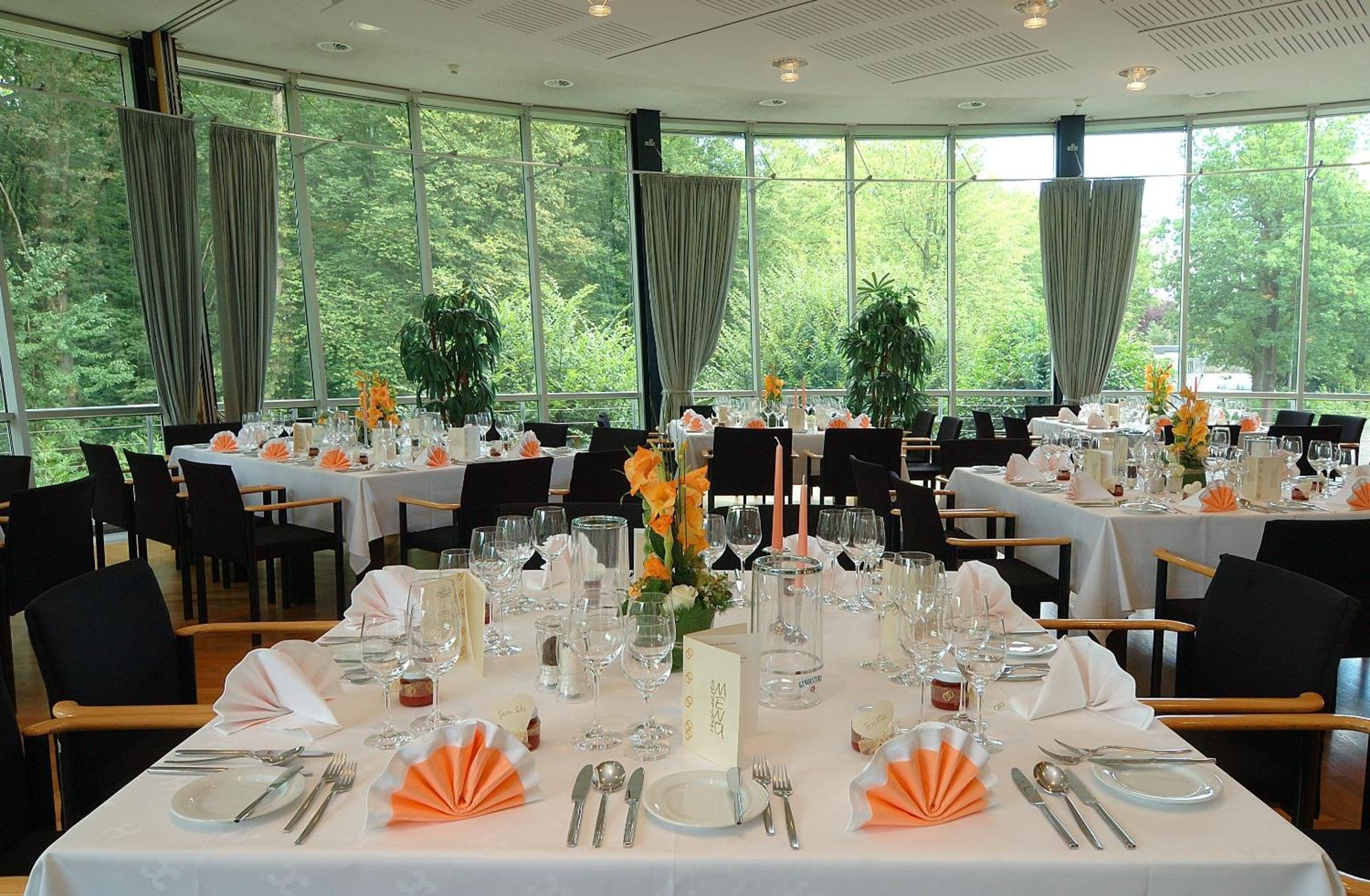 Genohotel Forsbach レスラート エクステリア 写真